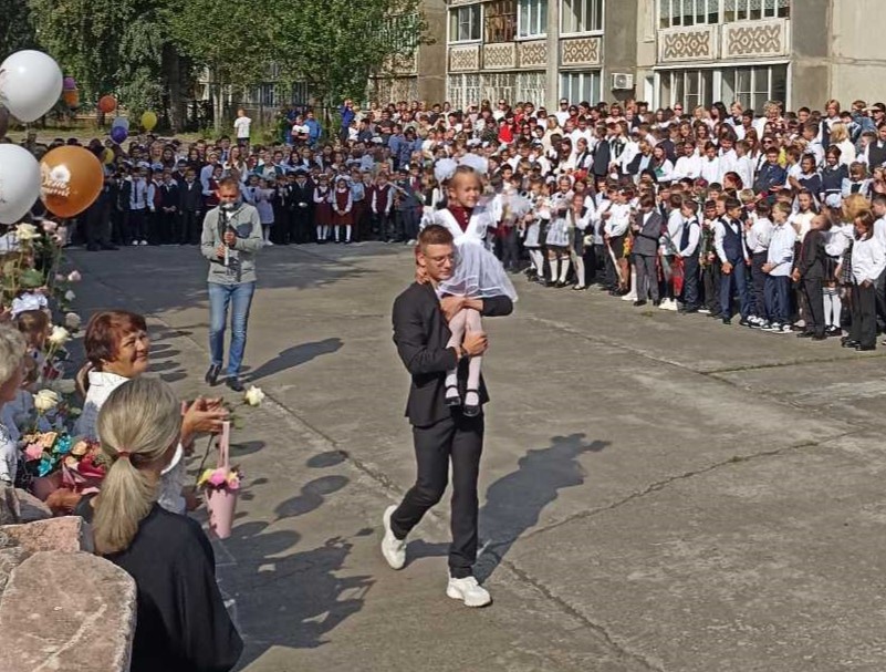 Укажите подпись к картинке.