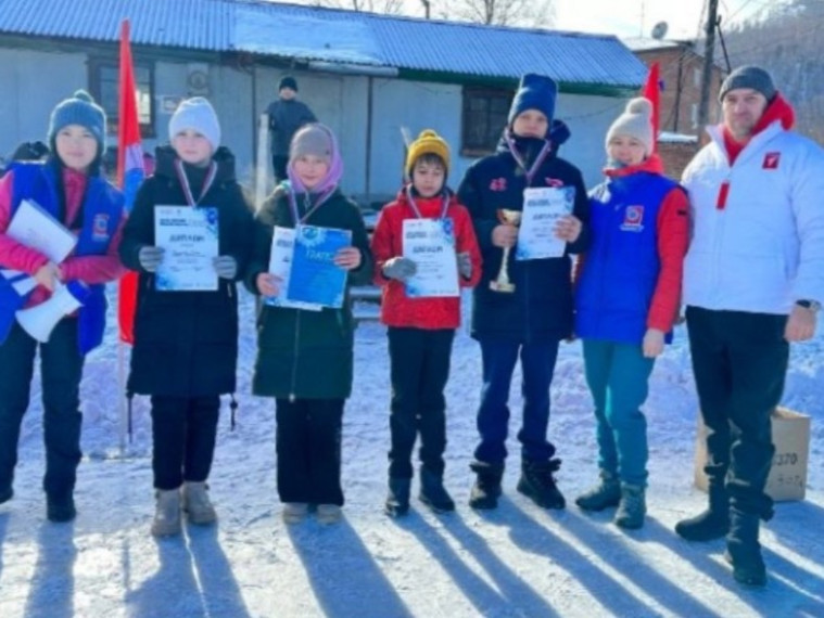 Эстафета на коньках.